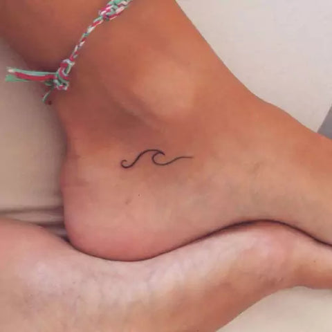15+ Stunning Wave Tattoo Designs for Ocean Lovers